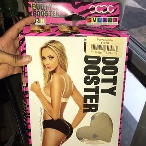 BOOTY BOOSTER 🗳